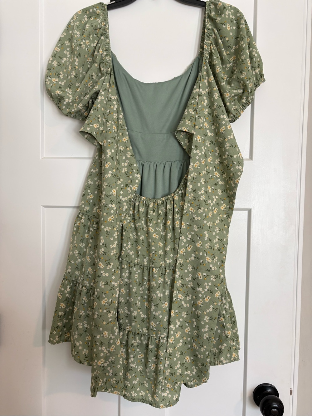 Altar’d State Sage Green Floral Tiered Midi Dress - Picture 5 of 7